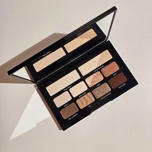 Bobbi Brown Nude On Nude Eye Palette New LE